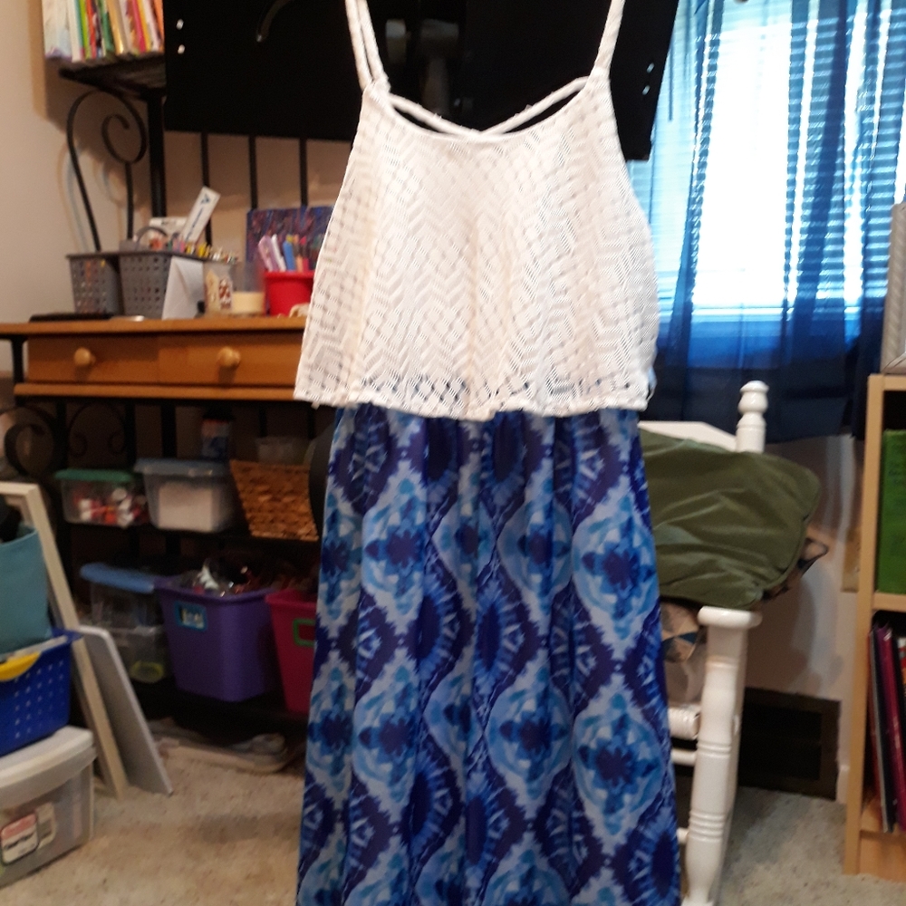 Girl's summer dress